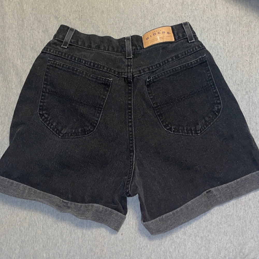 black high waisted rider shorts!